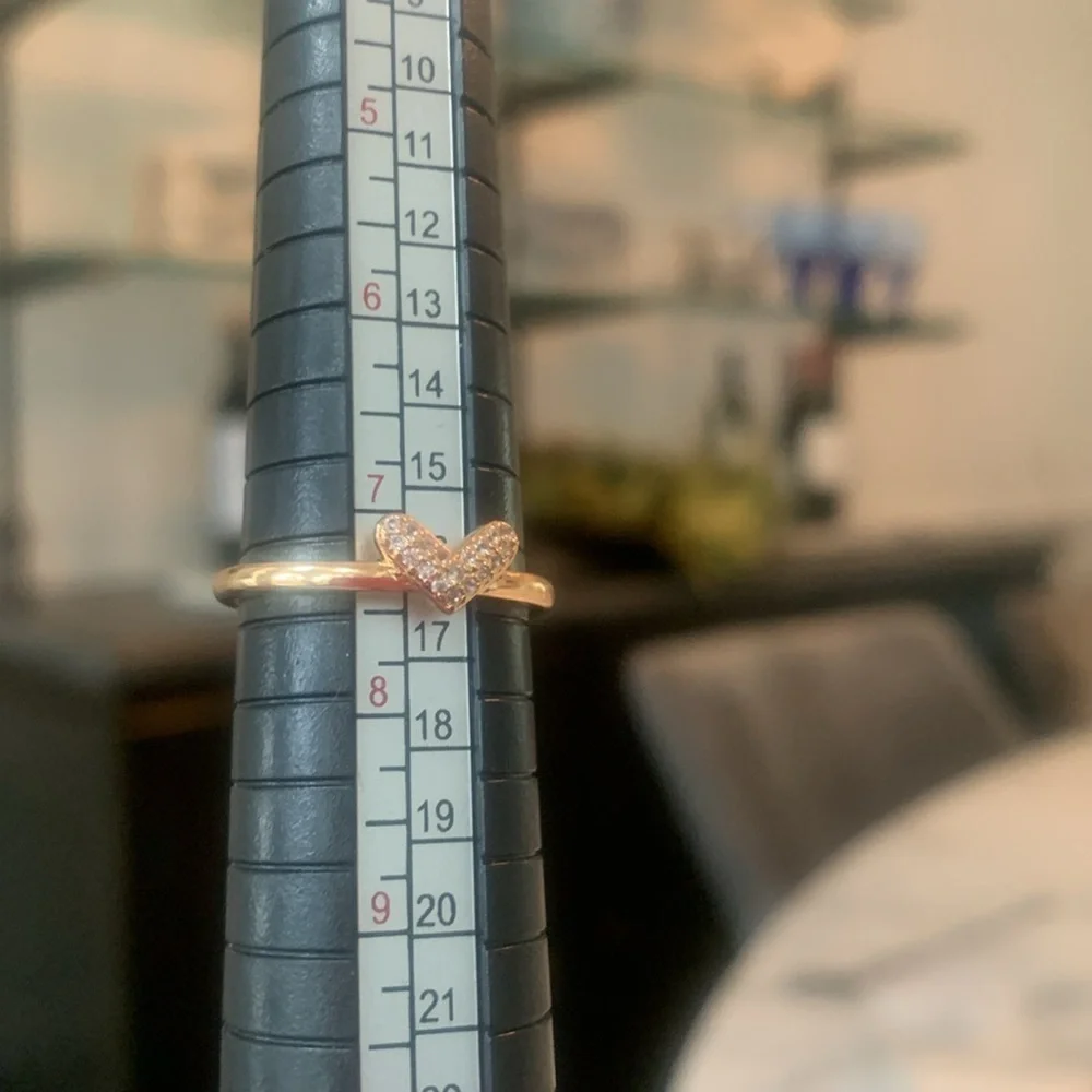 NEW HIGH END Rose Gold Plated Heart Ring Faux Diamonds Size 7.5 (#10)